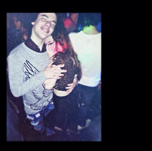 angelatorresRFL's tweet photo. “@tatoRFL_: Te amo http://t.co/hOpHb05xrU”Mucho mas💕