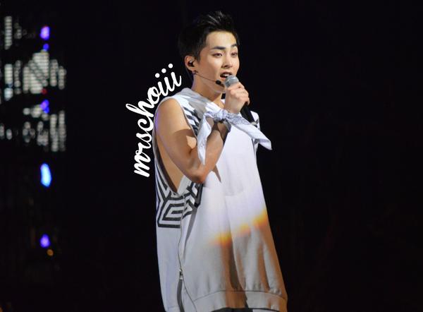monoklome's tweet photo. [HQ] 140906 The Lost Planet in Jakarta - Xiumin #金珉錫 #김민석 #tlpina #tlpjkt #TheLostPlanetINA http://t.co/JniQPtCNGl http://t.co/i4q7JkIdBW