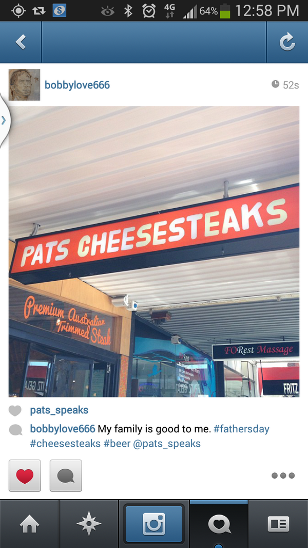 PATS_speaks's tweet photo. You raised your kids well :) http://t.co/FCJBlFAkB2