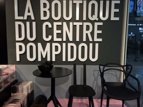 LorraineWillems's tweet photo. RT @NathOllier: Les créations du designer E. #Quitllet #boutique
@centrepompidou sont superbes #expo <13 oct http://t.co/mmIv3irilz
