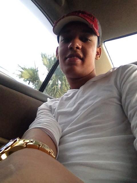 _YoquetaWaynex4's tweet photo. http://t.co/qusspG9svU