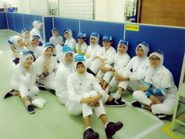 yayuratna's tweet image. #line2 #THB2 #latepost #myfriend #keihin #indonesia :D Uploaded via twitmania.com