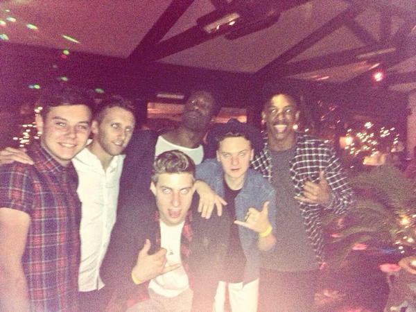 ScottHDicks's tweet image. Was great to meet the boys @ConorMaynard &amp;amp; @alexmcdonald08 last night! See you soon lads ☺️