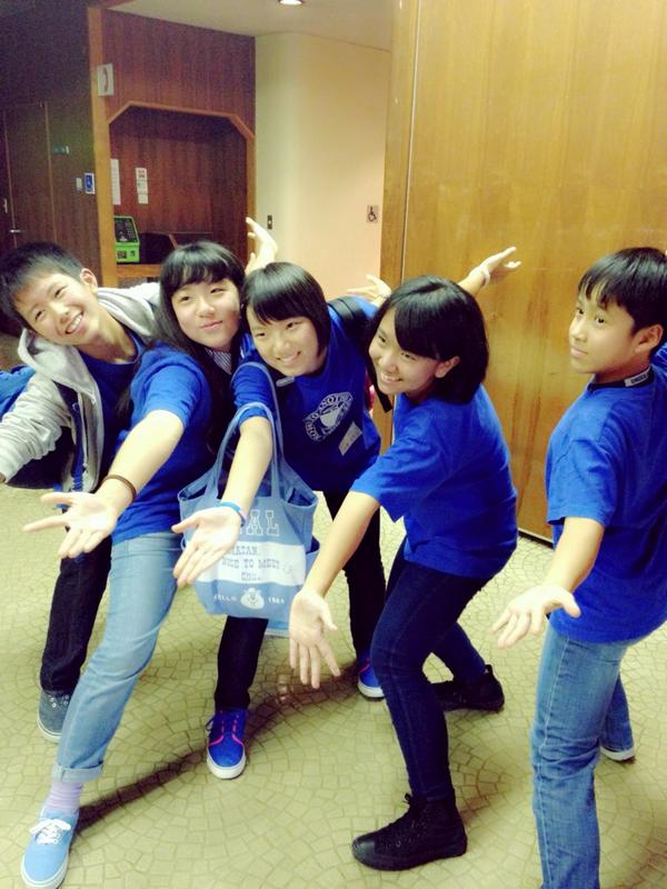Kj8Topop's tweet photo. 報告会楽しかった🎵

りなとはなとも、遊べて充実した日になりました✌️

はな…ワシントン
めぐ（自分）ニュージーランド
りな…バージニア州 http://t.co/1lnXX8hyX6