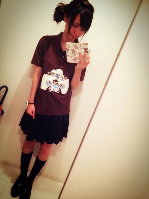 モモ tweet media