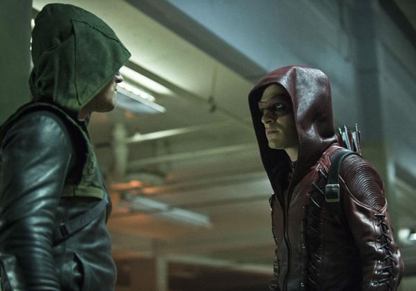DCOfficial's tweet image. Did you see all these #Arrow pics? More importantly, is it Oct. 8th yet? bit.ly/1t1kLYJ