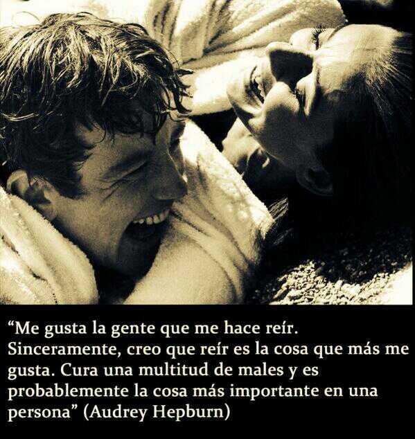 alvarochirosa's tweet photo. Me gusta... #Reflexion http://t.co/ncmTfx1I3r