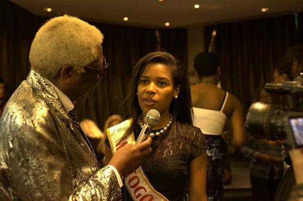 MISSTOGOFRANCE's tweet photo. @MISSTOGOFRANCE dans la.presse http://t.co/hneEOIZCBy
