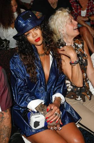 NavyDiko's tweet photo. @RihannaNavyEU http://t.co/rId9O1hwSA