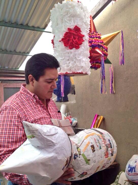 CarlosZepedaT's tweet photo. @sancristobalGob impulsa la estrategia  #RescatandoLoNuestro, este fin de semana convivimos en el Barrio de San Ramón http://t.co/sQBFs4I6Yw