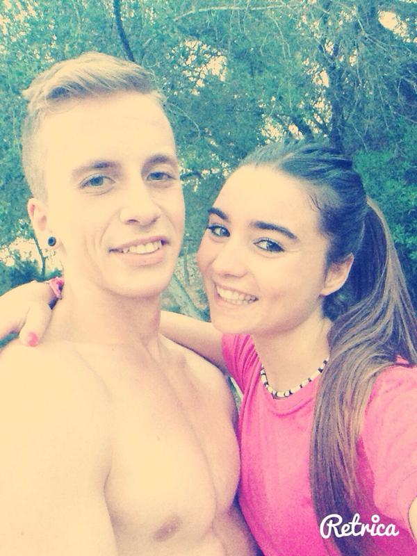 ireneemg9's tweet photo. Perfecto entreno cariño @AlexCastrii #workout #castilloDeBellver http://t.co/QrdgT1SQ6R