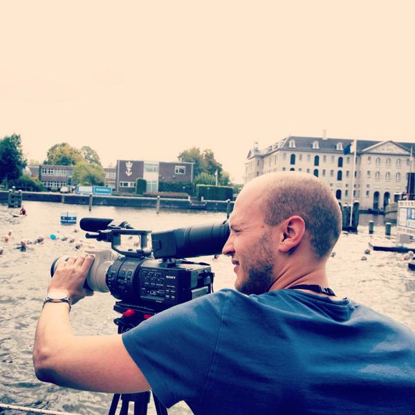 hrmlth's tweet image. Amsterdam City Swim gefilmd in opdracht van Waternet! Mooi dagje, veel stoere zwemmers voor het goede doel!!