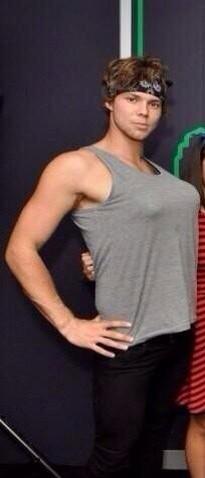 Brookealane's tweet photo. 😍😍 http://t.co/7LHF5Sa3fn