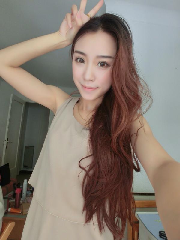 mofei1219's tweet photo. i hate sunshine😨 http://t.co/rsJceoyGwC