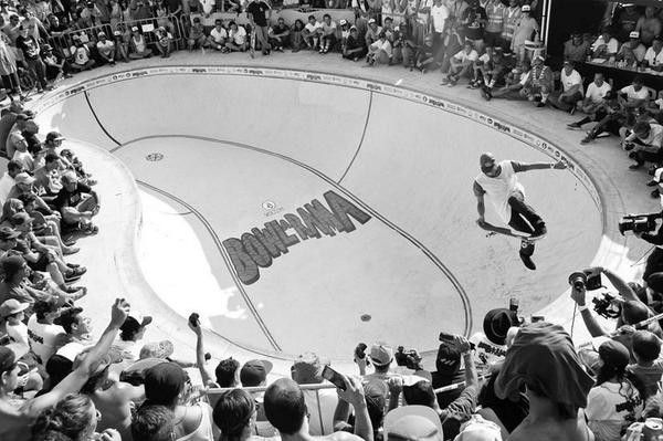 Cinco días de puro skateboarding win.gs/1lKiZfT Mira lo mejor del #BowlARama Getxto y júzgalo tú mismo.