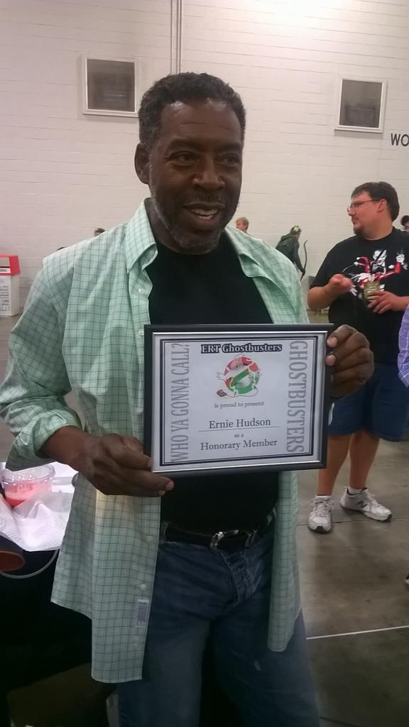 ertgbslc's tweet photo. We had a great pleasure to meet Ernie Hudson. 
#Ernie_Hudson #SLCComicCon http://t.co/3Lw8ryPtJ3