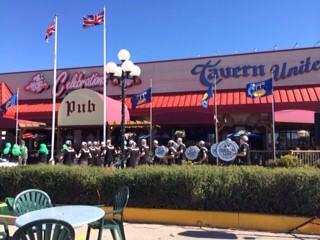 TavernUnited's tweet photo. Banjo Bowl has officially started @TavernUnitedFG Where are you?! http://t.co/SPP8yLcGNj