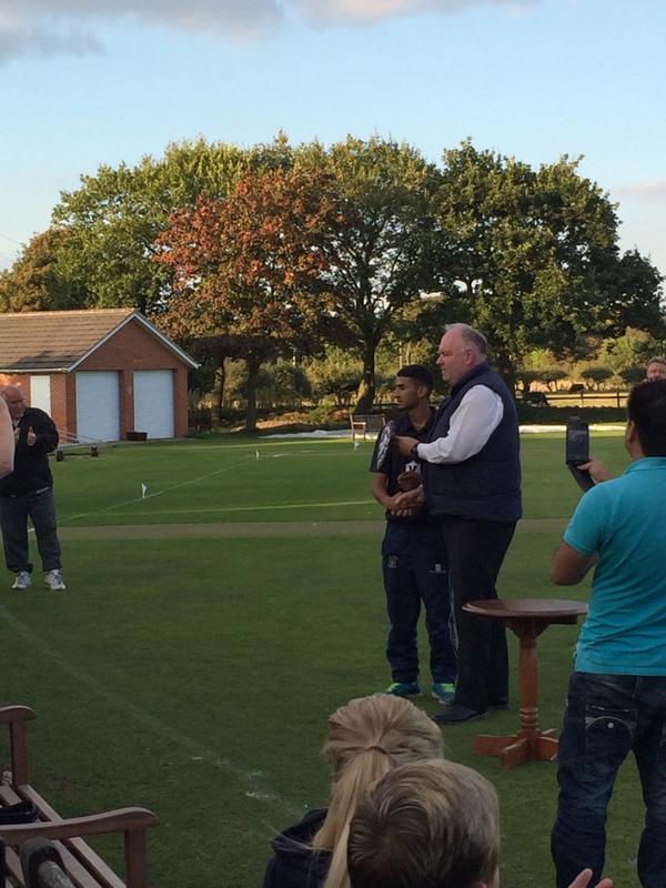 ModdershallCC's tweet photo. Man of the match honours to @IrfanST6 with a knock of 86 http://t.co/15TpwRZ8dM