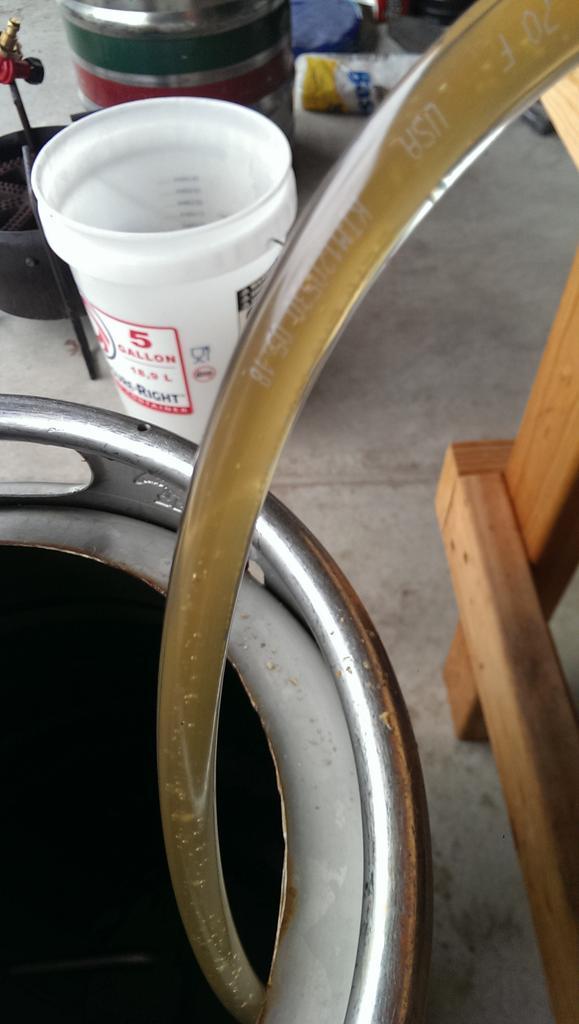 BarleyBlksmith's tweet photo. Nice day for an IPA http://t.co/or8ZWn62kv