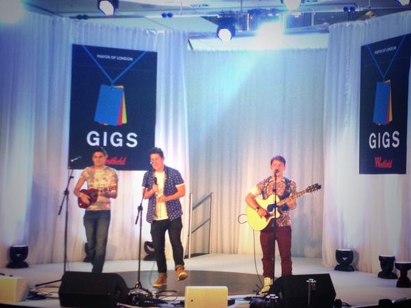 LDN_Culture's tweet photo. Congratulations @The_tailormade - winner of the Groups category + #Gigs2014 Champions #airhorn x2 at @westfieldstrat http://t.co/gg9efiis3b