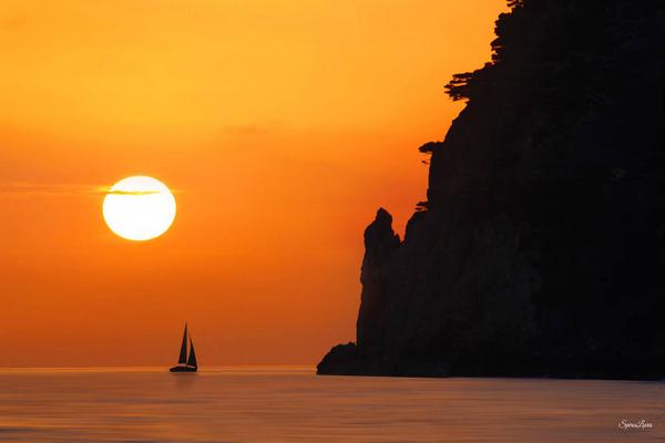 PCOSFreeLife's tweet photo. Travel to soothe, relax and find yourself. #PCOSFreeLife. Greek Corfu Island inspiration by Spiros Lioris :) http://t.co/v3LLkpnuLq