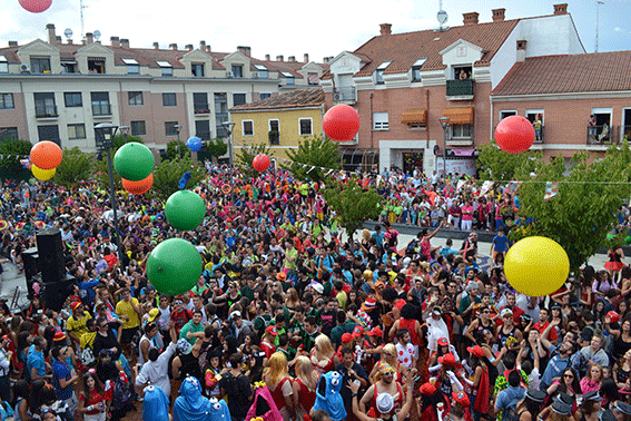 esando_nis's tweet photo. Laguna de Duero inicia sus fiestas patronales con el permiso de la lluvia http://t.co/9Lpu2Qy0Rc http://t.co/cbU8OX1lwA