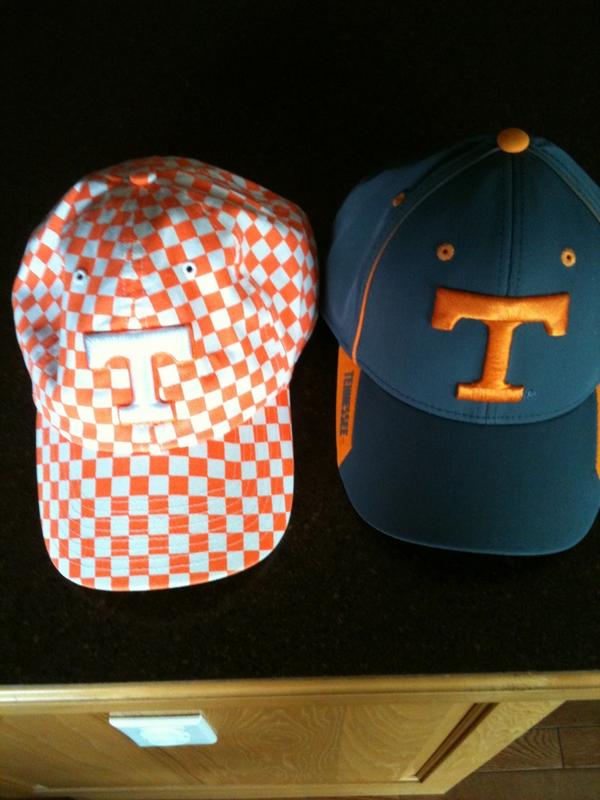JBrooks2307's tweet photo. Brady & Josh new game attire!!! #VsFL #GoVols http://t.co/w0WbSx3Wd5