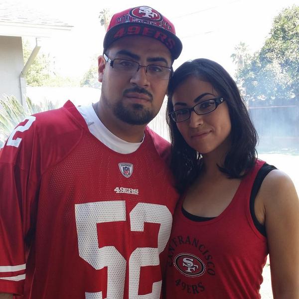 Abex81's tweet photo. Me and my wife on game day!  #49ers #49ersfaithful http://t.co/K2gXvIN3Q6