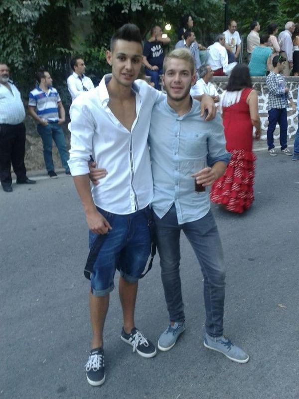 jorgemed95's tweet photo. "@DariYankees: De feria con mi wilson @jorgemed95 http://t.co/JN2YxXEjyc" Oleeeeee