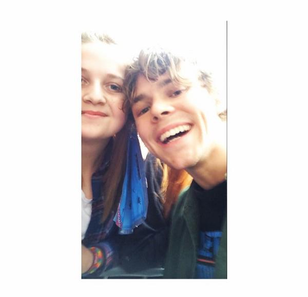 FGSBIBBY's tweet image. ashton irwin is actually one of the most loveliest kindest boys i have ever met anyone that says different is wrong