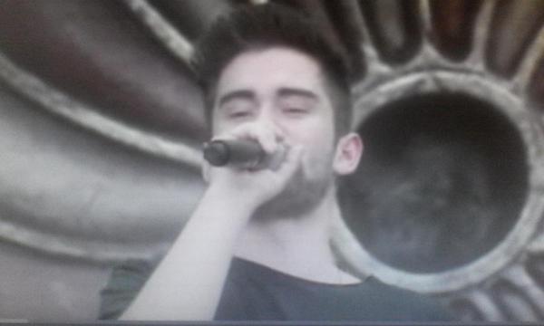 DyroMusicGT's tweet photo. DYRO ES JODIDAMENTE PERFECTO! http://t.co/AY0tV5AbfN