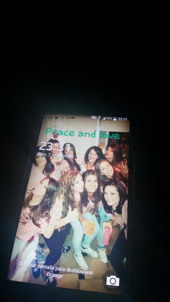 PuchPatri's tweet photo. Buenas noches tuiteross!! 😙 @sandriduran @Noe7torre @Laury_lnm #peliqueens #sexoennuevayork2 http://t.co/vaDeocuBZF