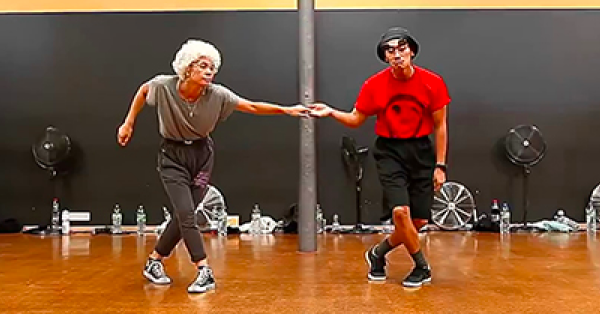 OMGFacts's tweet image. This Couple Dancing To Bob Marley Will Actually Definitely Make Your Day --&amp;gt; omgf.ac/ts/cYPj