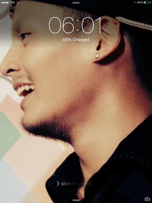 jarja2's tweet photo. “@Nephew_4: @Peatcha @HoriZon_dh 😅 รับคำท้า #LockScreenChalleng  จัดไป #สายโหด อิอิ 😝 http://t.co/71ha1aX4V2