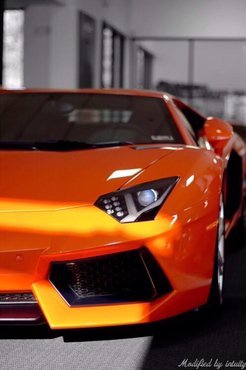 CarFails's tweet photo. Whoa http://t.co/zyIsidAbCR