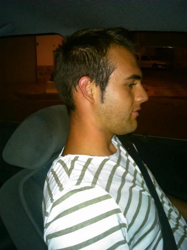 monicafm95's tweet photo. Hace 10 meses un hombre perfecto llegó a mi vida llenandome el de amor y alegría @tomasgarciavaz1 te amo mi vida!! http://t.co/h8uQYRfwuz