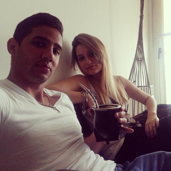 carolina_capone's tweet photo. Lo amo y lo extraño ♡ @AchuDavid http://t.co/LjxJgkDHMY