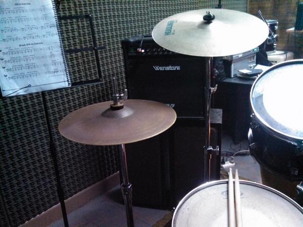 Drum set