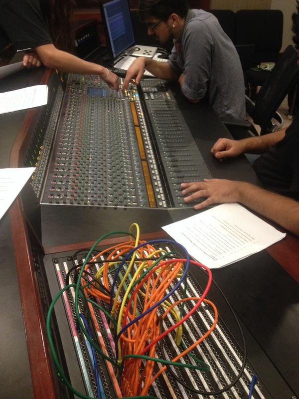EWhite_TheBrand's tweet image. In Class With The Homies Troubleshooting.. #AWSProblems