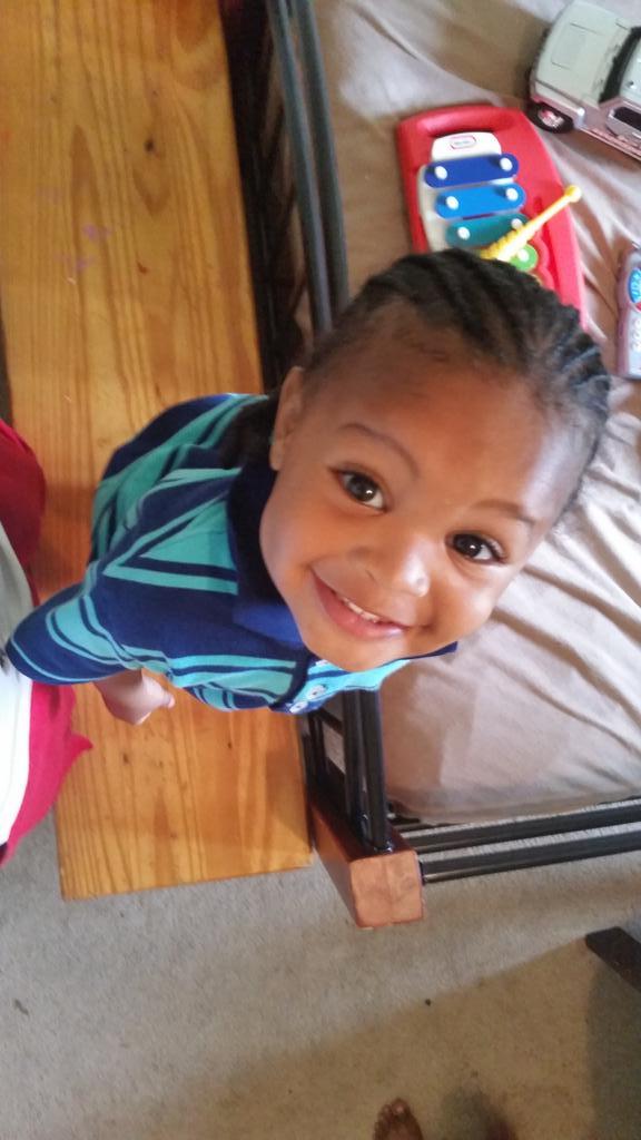 Upload82's tweet image. Family first