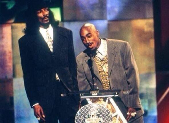 KARANDOPE's tweet photo. 1996 VMAS 🙌🙏 http://t.co/TR6sA7LgwL