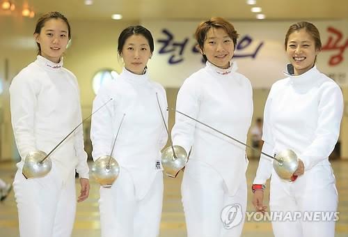 SabreJY's tweet photo. 인천AG 펜싱 여자 사브르 대표팀 http://t.co/8VwuLwbuub 출처 : 네이버 스포츠 http://t.co/qPz5cbUnjw http://t.co/YoT1DsYuxE
