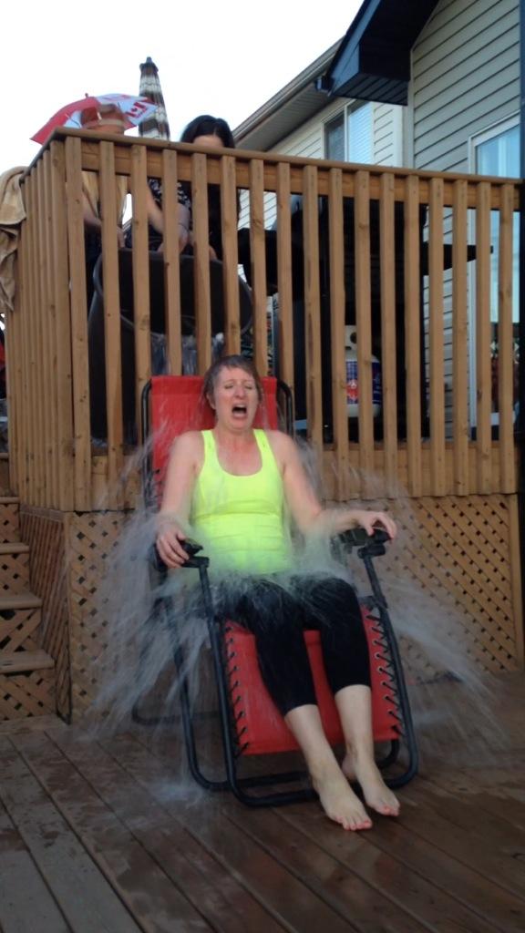 HannaMastel's tweet photo. Shoutout to my mom for doing the ice bucket challenge 😂😂 #GoTrina http://t.co/09DhTMhlmy