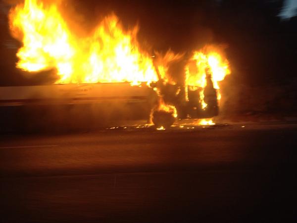 realMadumane's tweet image. This is the #BusOnFire now in JHB @N12East at Southgate that we were warning you about @ligwalagwalaFM TRAFFIC UPDATE