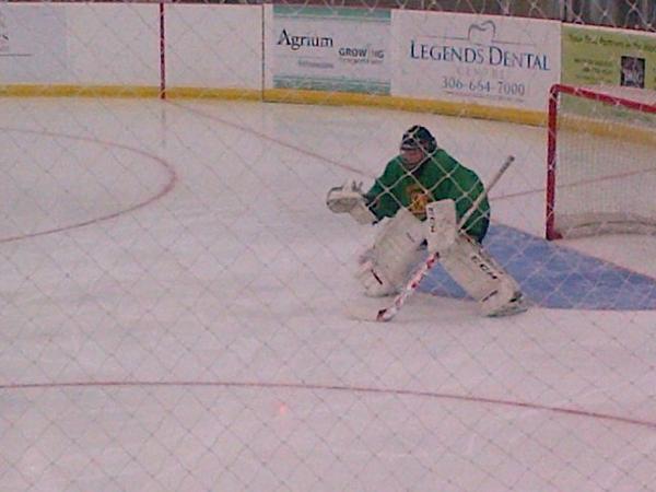KobeyClarke's tweet photo. Great day of 3 on 3 had 50 shots. Only let in 4 http://t.co/UBNvc66wQr