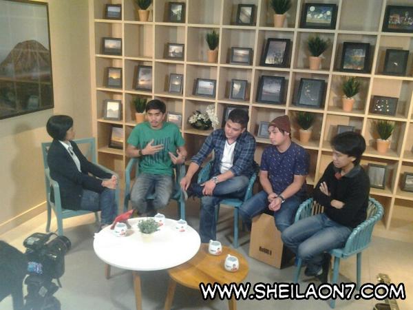 sheilaon7's tweet photo. Taping buat acara @SarahSechan_NET . Untuk info tayang menyusul ya... :) http://t.co/HAIu9wbzC1