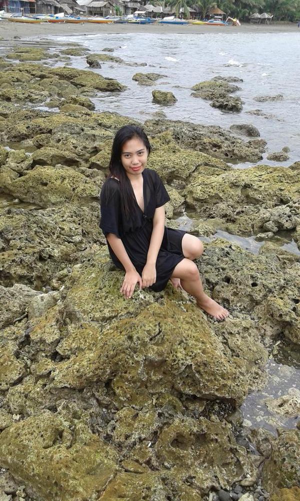 ilove_etheridge's tweet photo. #Swimming #OverLookingBeautifulView #ByTheBeach #cochic #InfantaQuezon http://t.co/5Y0QB8fKQg