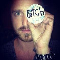 Happy birthday to one of the most sexiest men alive. Aaron Paul your a babe bitch 