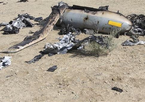 IDFvoice's tweet photo. So how's everyone doing after the truce? It's so quiet here, might go see what #Iran's up to... need that #drone back http://t.co/PQmdW05Re0