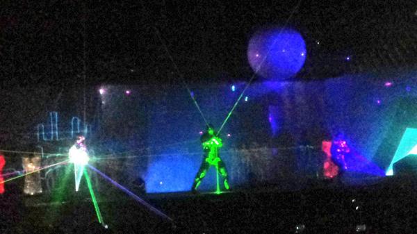 Show pertama di hari kedua di #3030Kudus nih. Sama seru nya dengan yang di #3030Balikpapan kan?